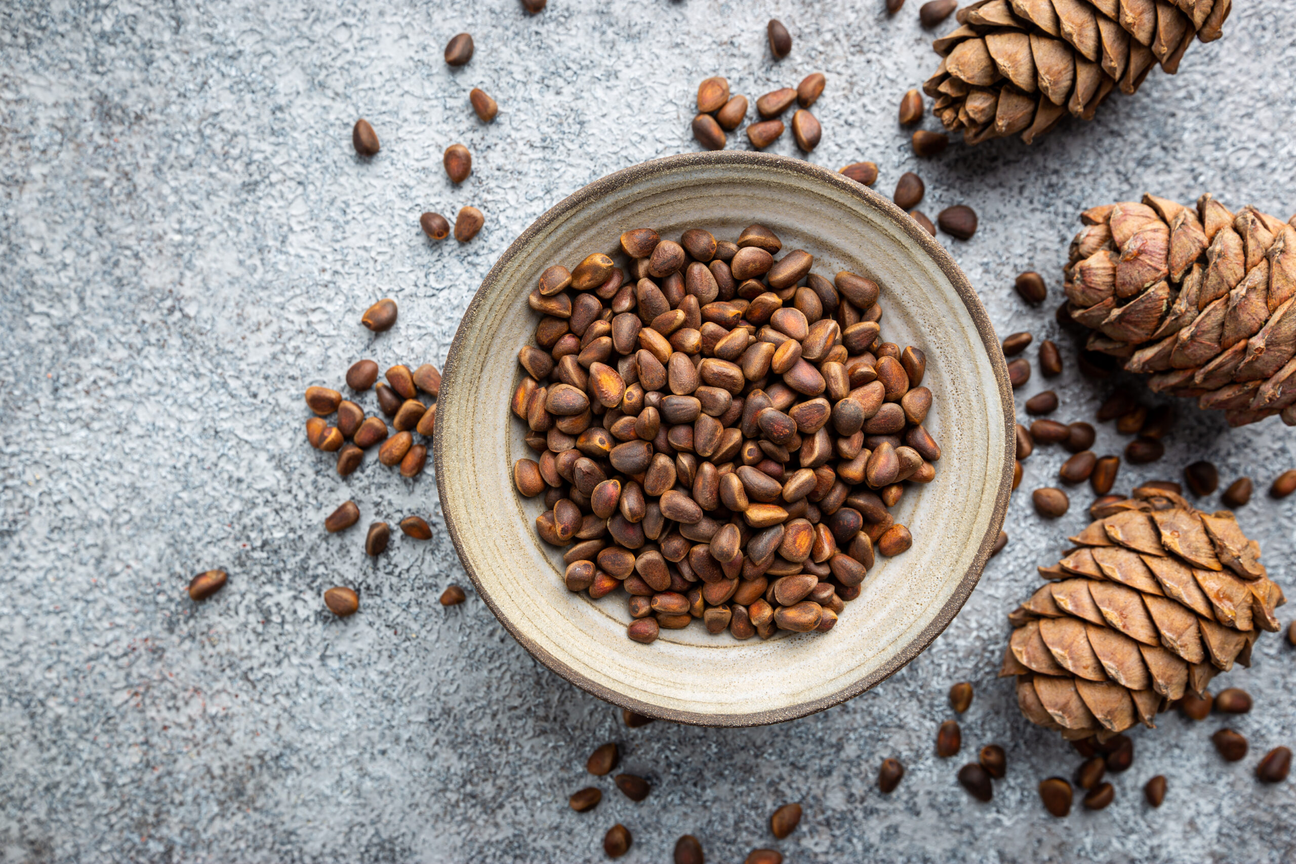Pine nuts benefits