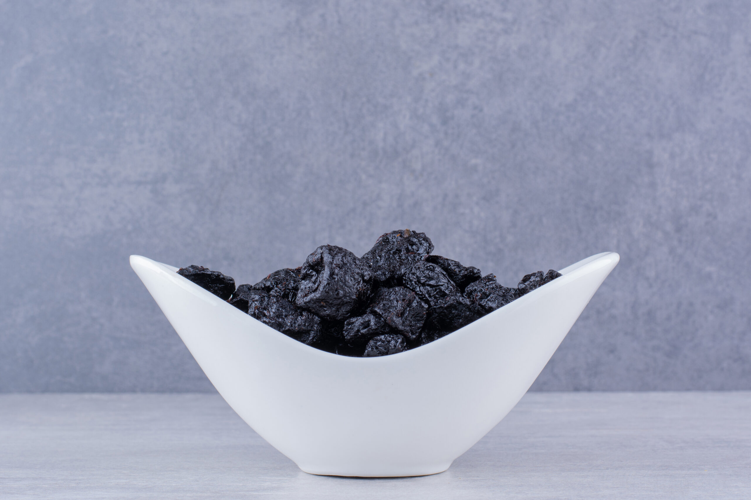 Prunes dry fruit