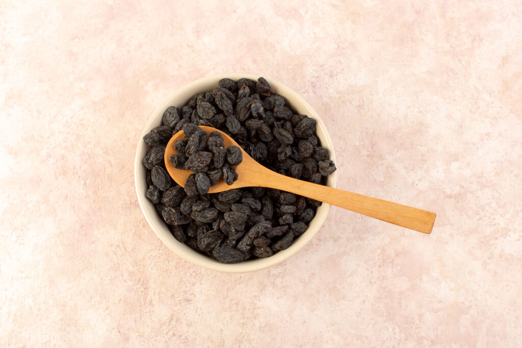 Black Raisins Benefits