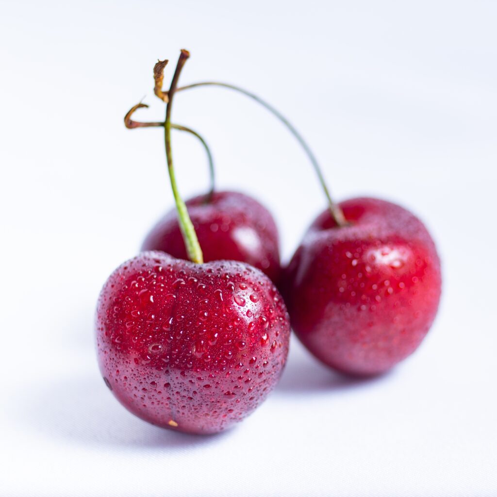 Cherry fruit benefits
