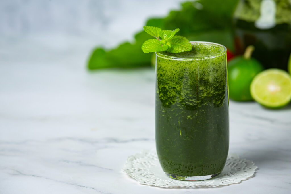 Papaya leaf juice benefits