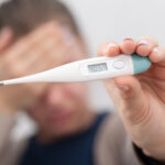 How to reduce fever in body naturally